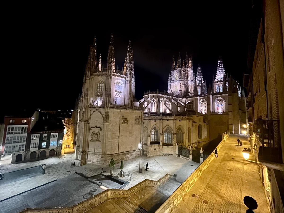 Atuaire Home Balcon Con Vistas A La Catedral De Бургос Экстерьер фото